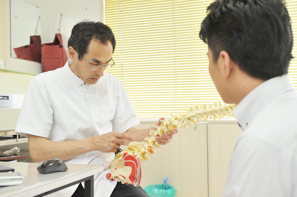 脊柱管狭窄症とは
